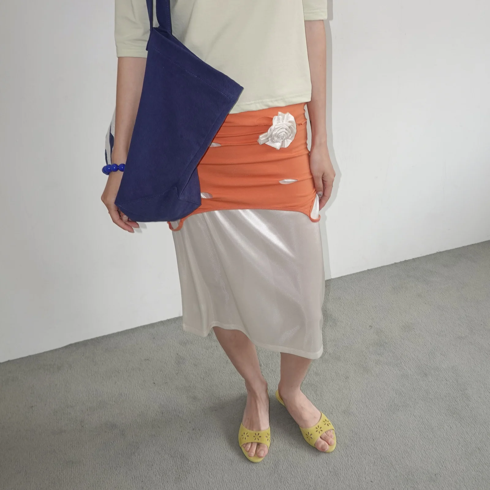 SATIN MIDI BANDING SKIRT_CREAM