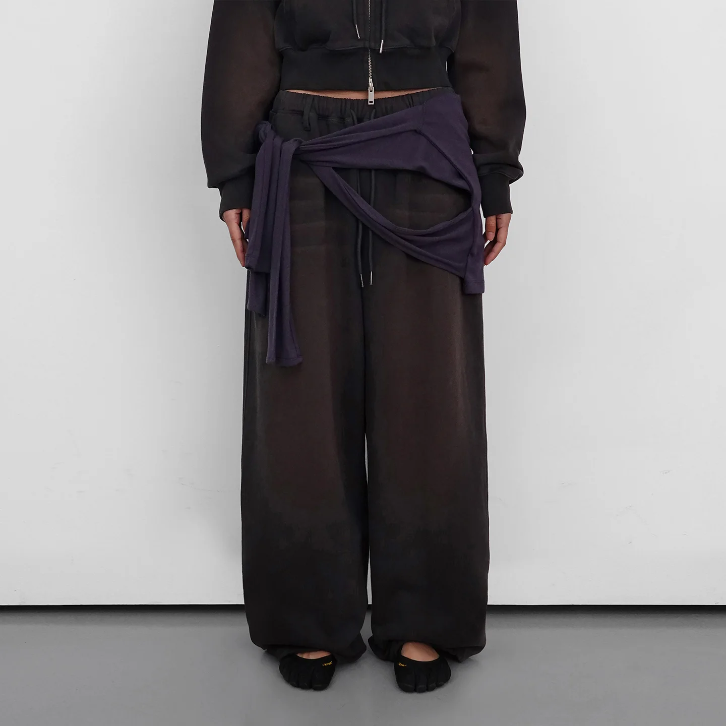 Washed Overfit Sweatpants_Charcoal