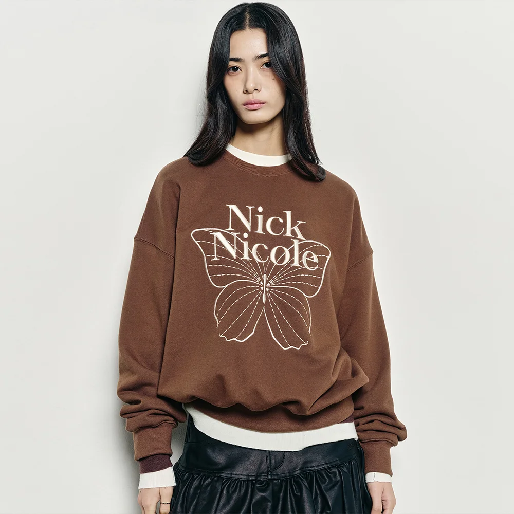 VOLUME BUTTERFLY SIGNATURE SWEATSHIRT_BROWN CREAM