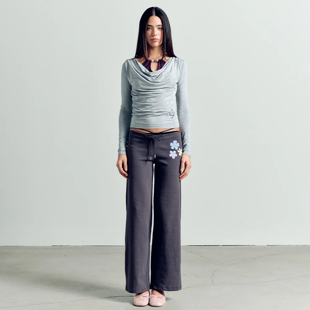 LAYERD BEADS COWL NECK T-SHIRT MELANGEGRAY
