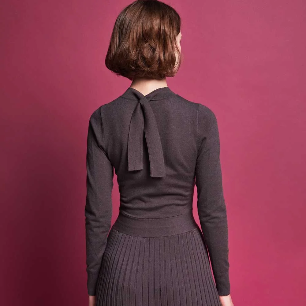 Neck Strap Flared rib knit dress