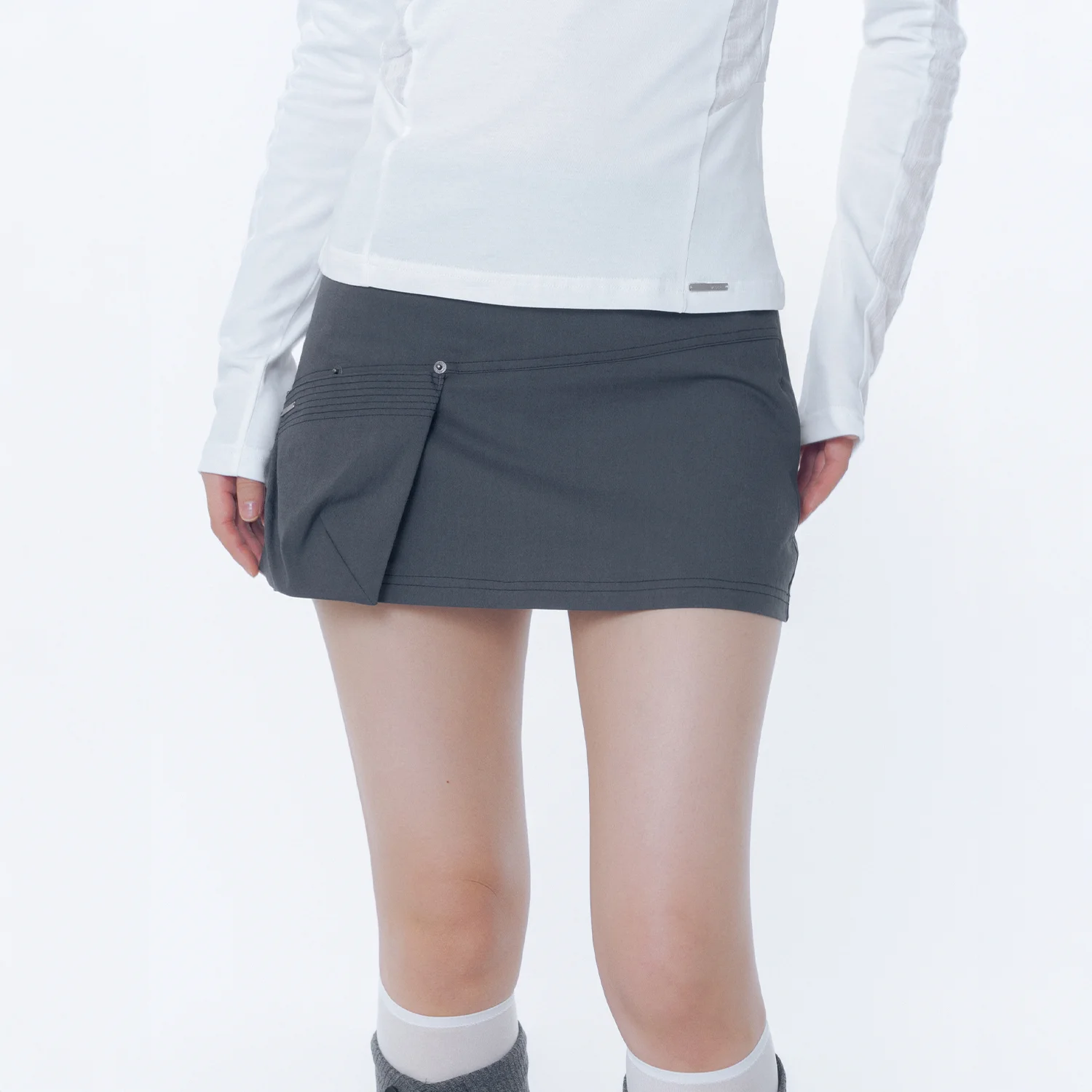 Stitch pocket mini skirt CHARCOAL