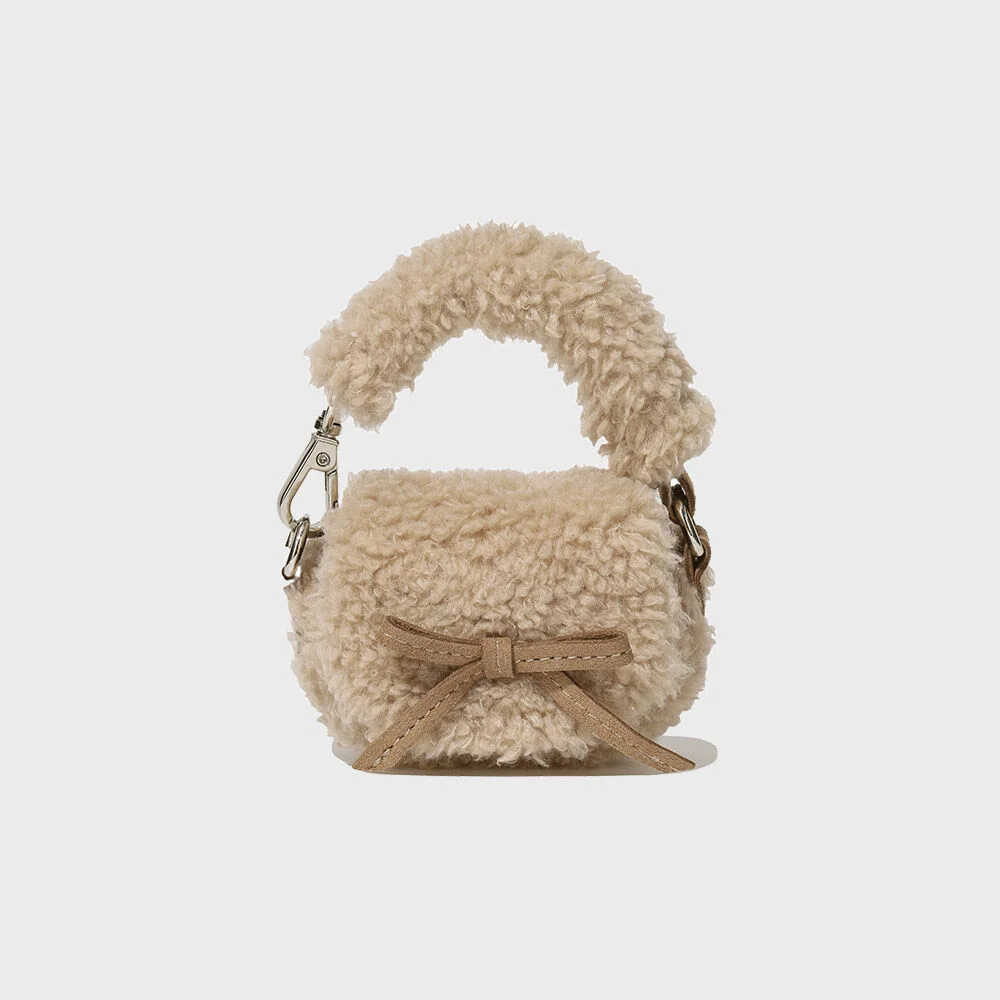 Cloverheart Fluffy 化妝袋 Beige
