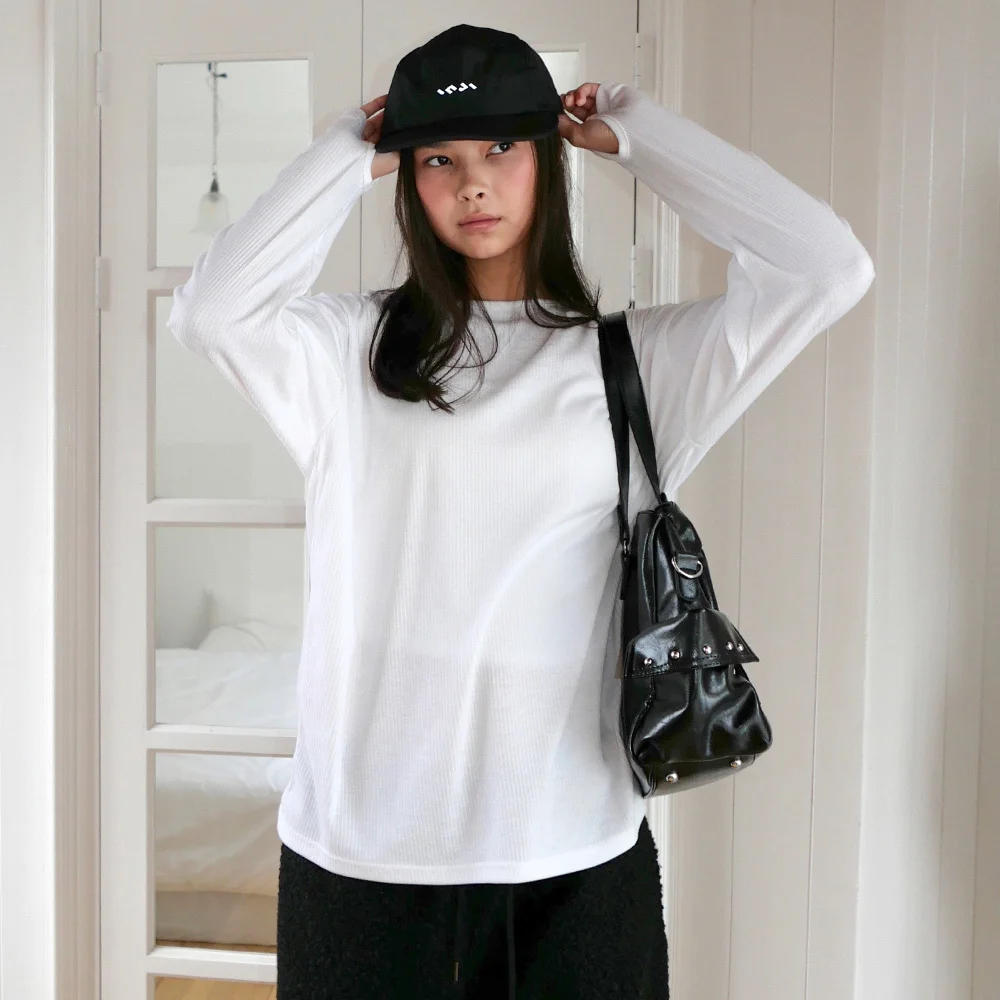 Ribbed Oversized Hand Warmer Tee 白色