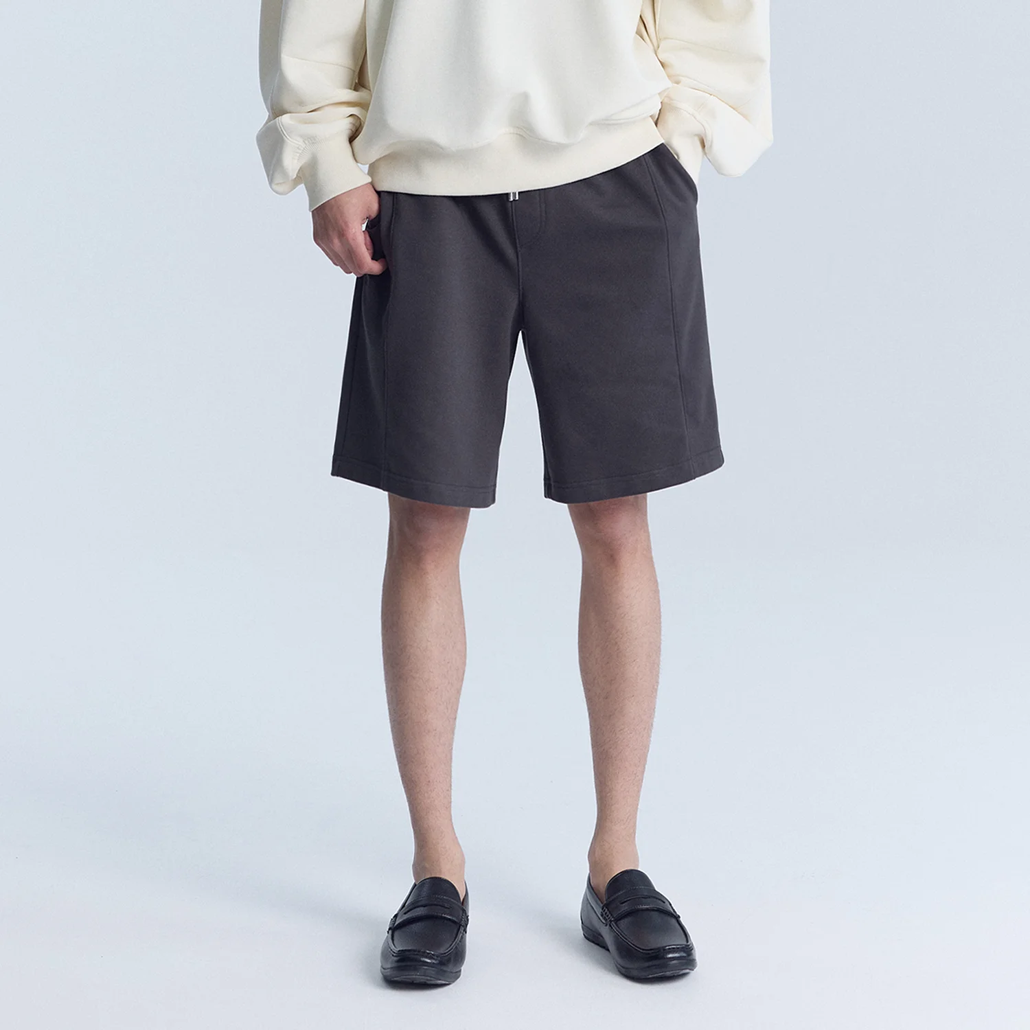 AERO SHORTS CHARCOAL