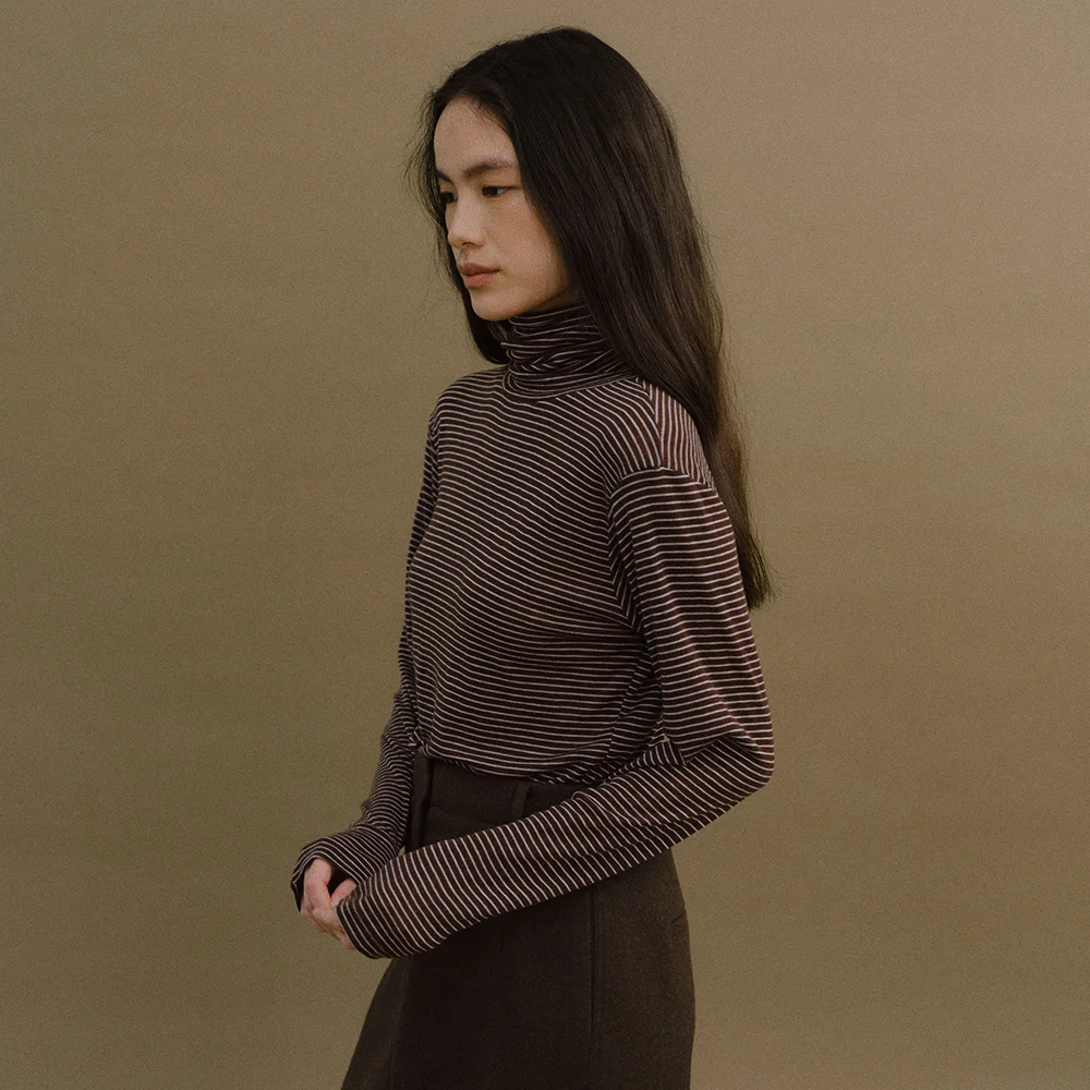 KATE WOOL TURTLE NECK (BROWN)