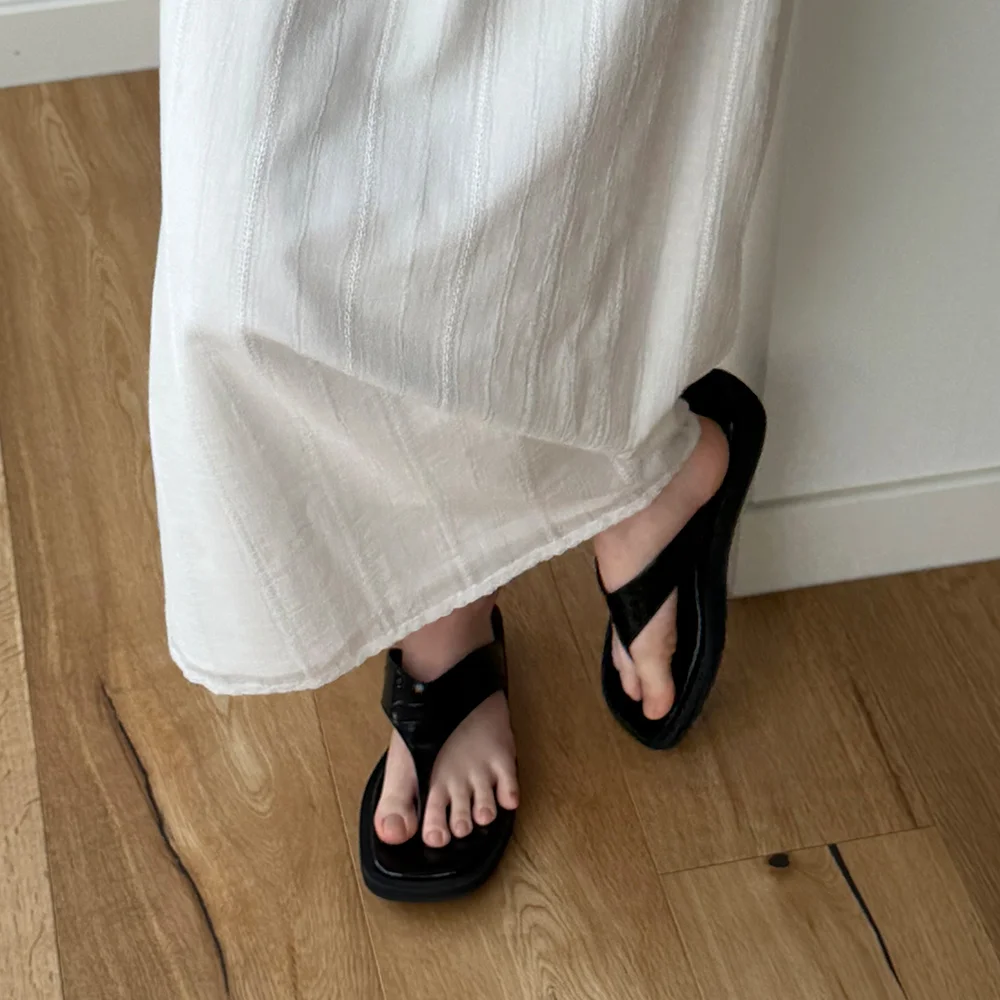 SOLID PLATFORM FLIP-FLOP (BLACK)