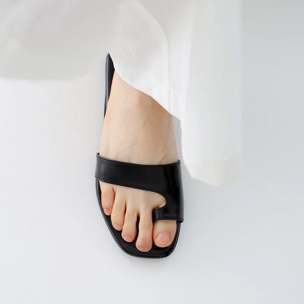 Curve Cut Sandal_26044_black