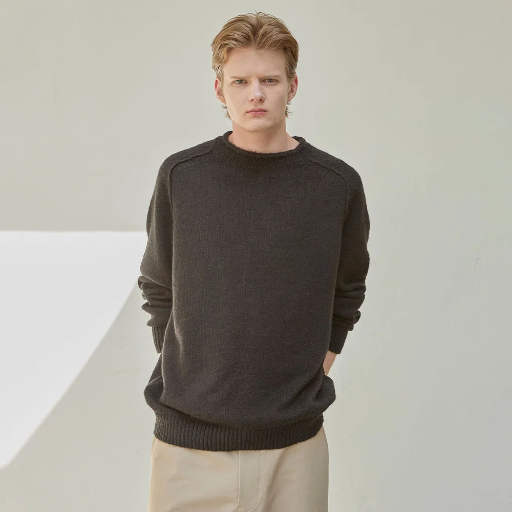 Curly Crew Neck Sweater (Black)