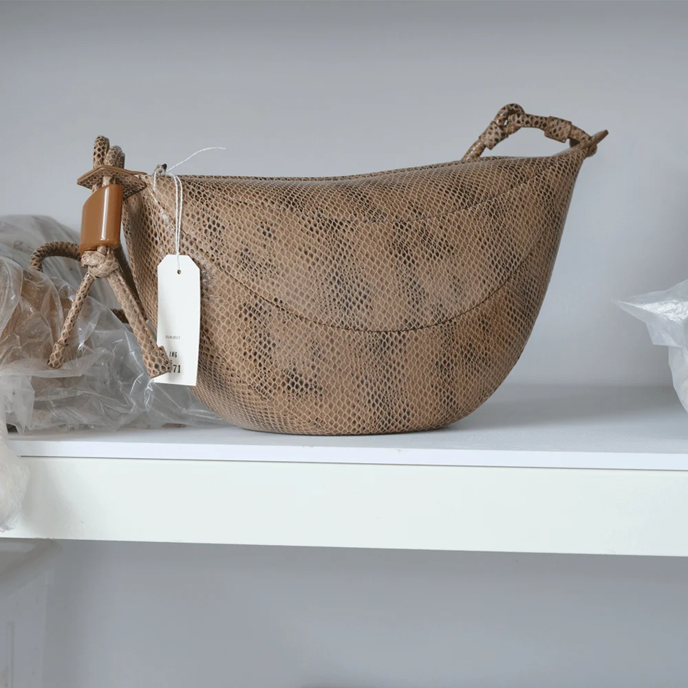 Fling bag(Python beige)