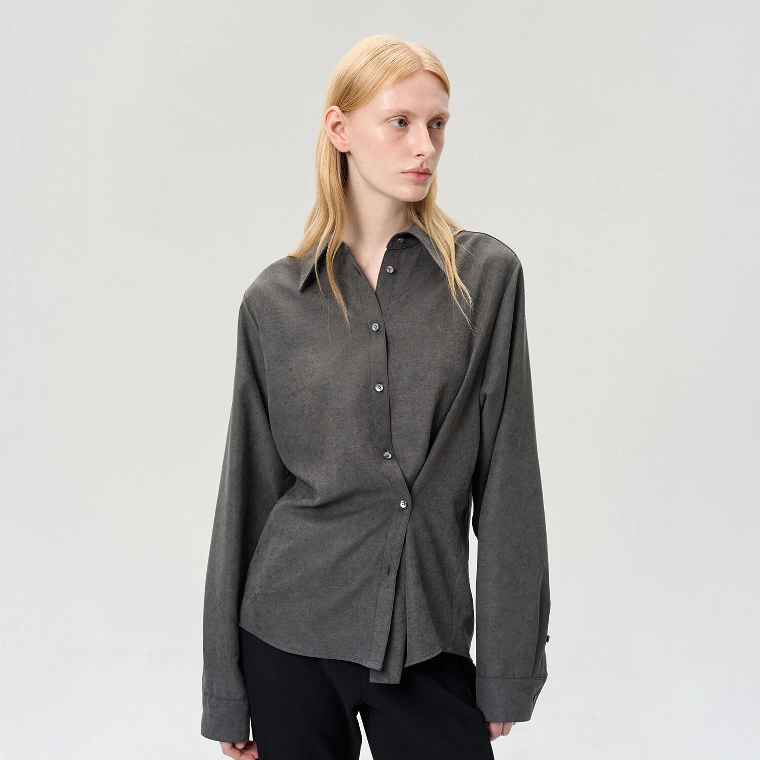 SIDE BUTTON SUEDE SHIRT CHARCOAL