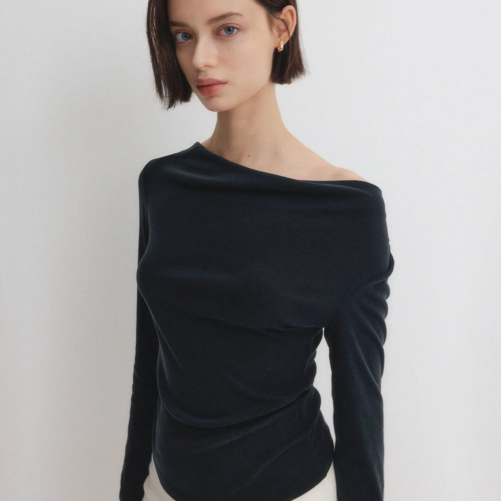 LINDA SHIRRING TOP_BLACK