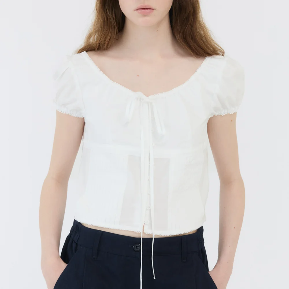 PINTUCK DETAIL CAB SLEEVE TOP / WHITE