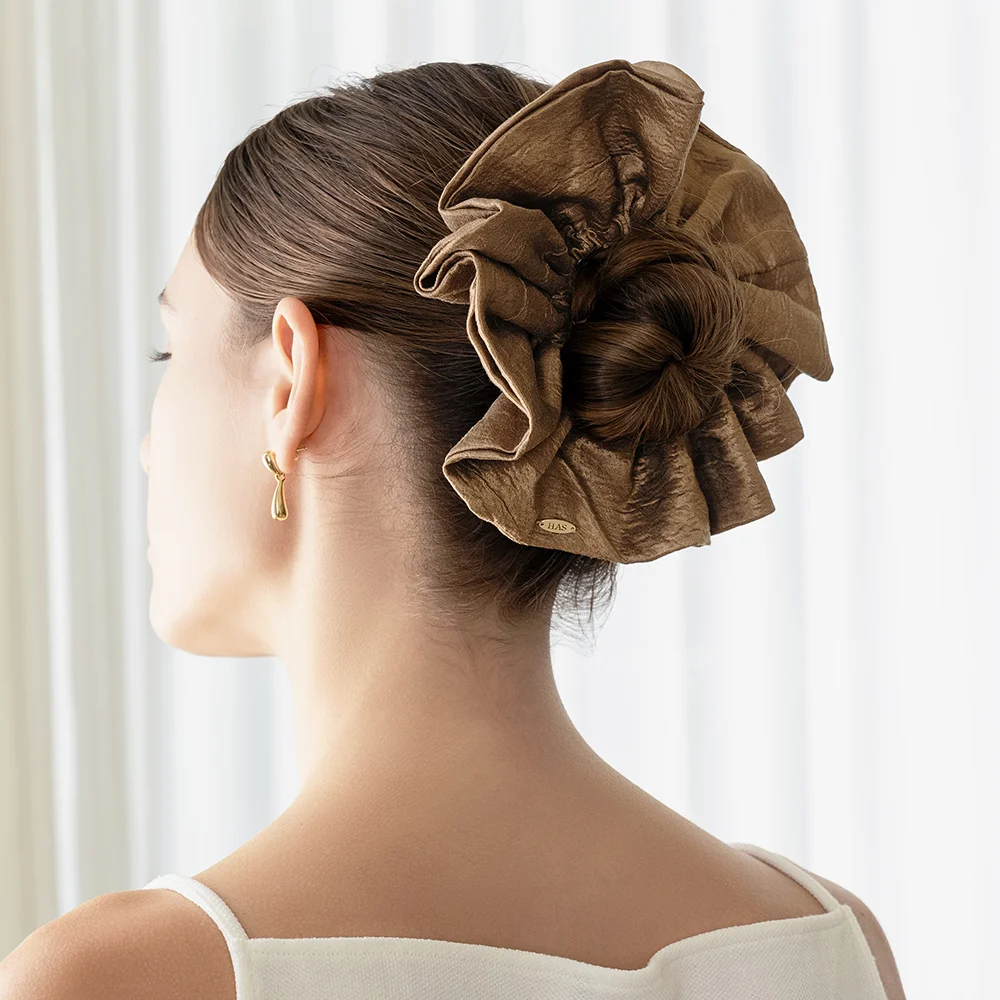 HDM005 Big ruffle scrunchie