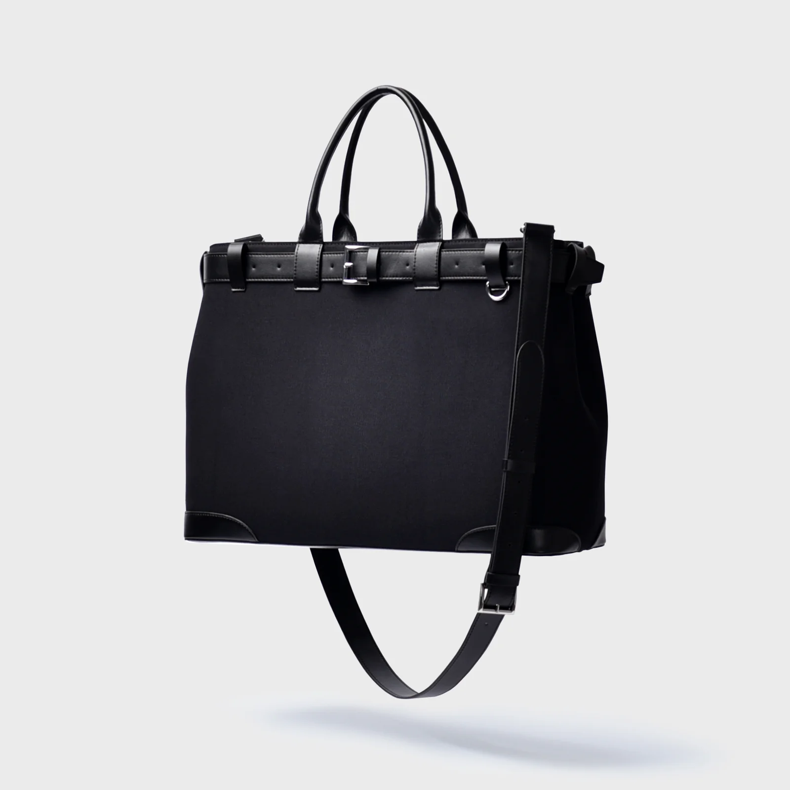 Black Field Bag (XL)