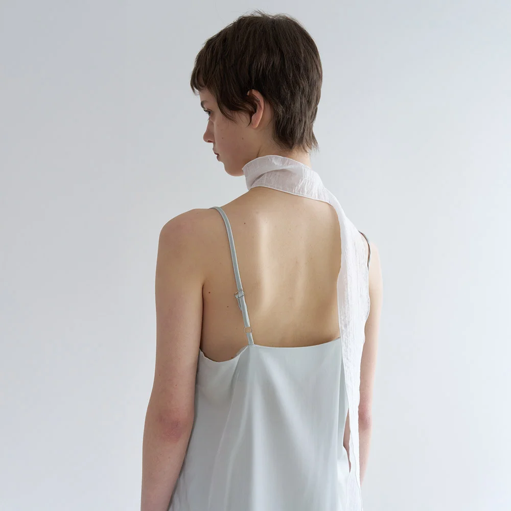 Aura Plain Scarf - White