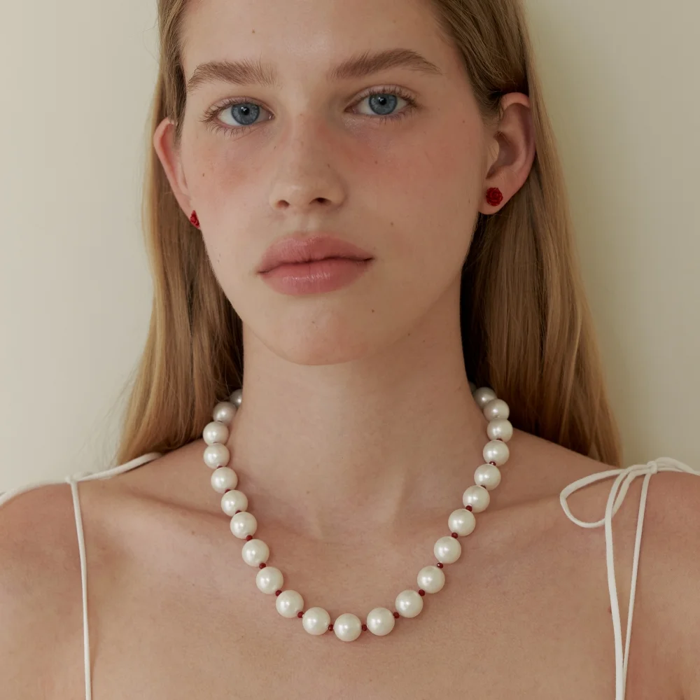 Soft Medium Pearl & Beads Necklace