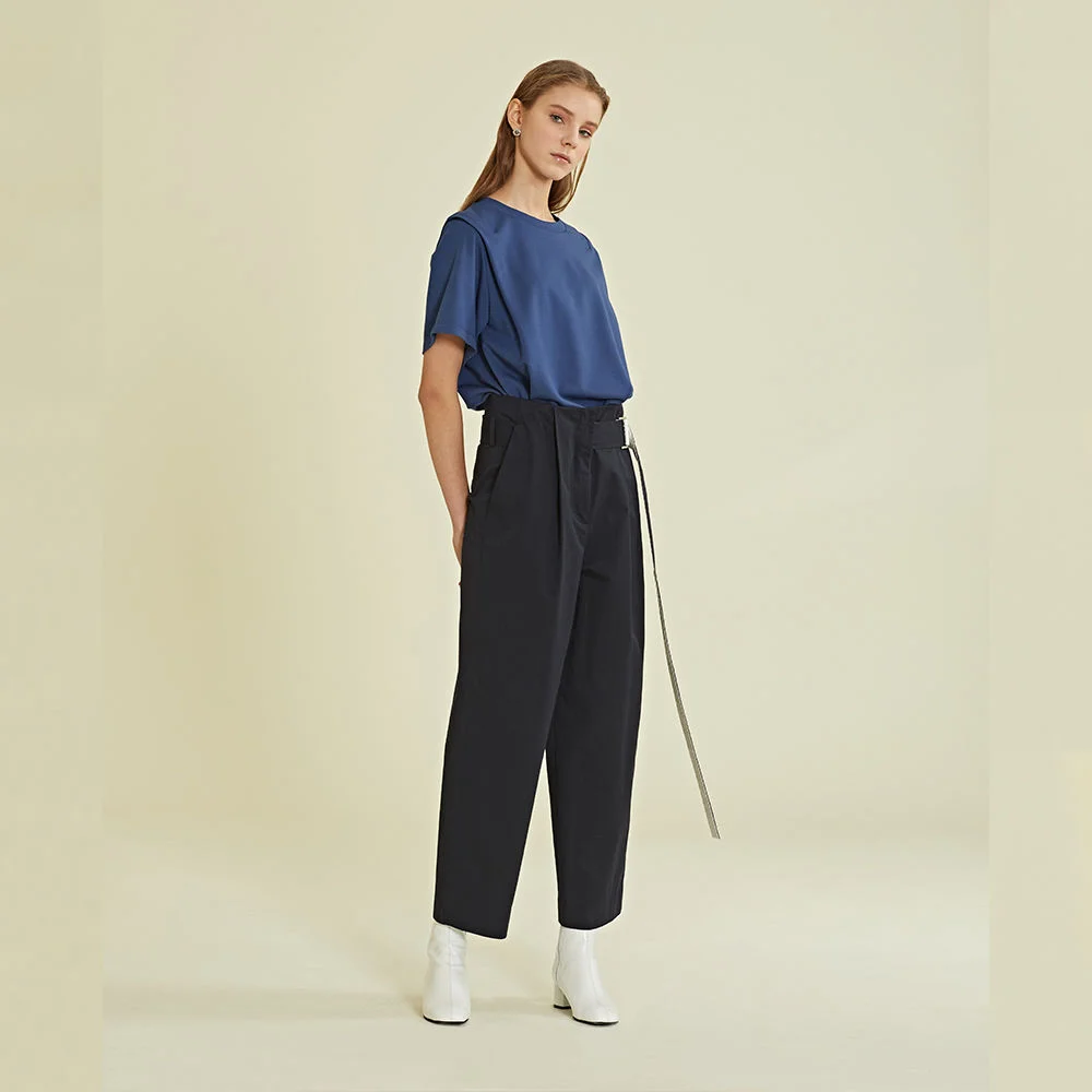 Belt Passed Tuck Long Pants
