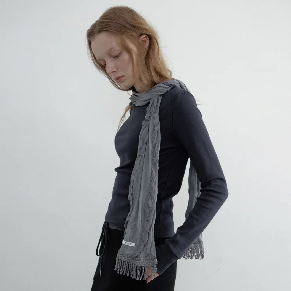 Muse Fringe Scarf (Gray)
