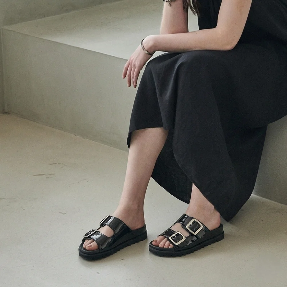EO2634 Velcro Enamel Slipper(2color)