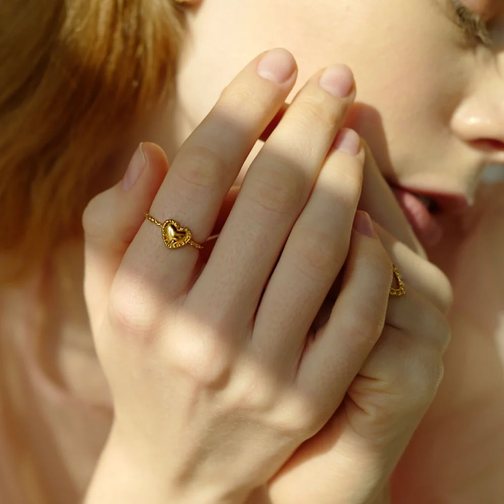 lace full heart ring