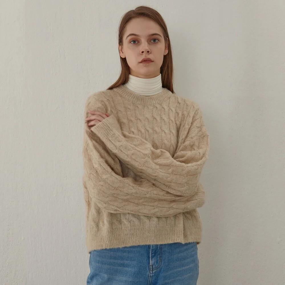 WOOL ROUND CABLE KNIT BEIGE