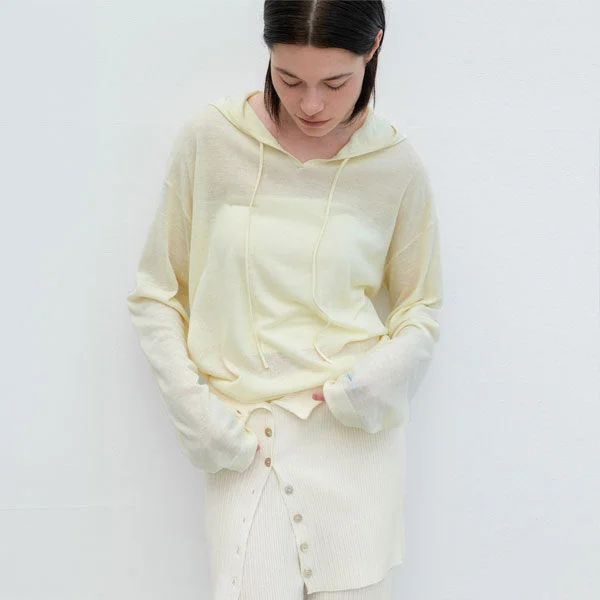 AN LIGHT WEIGHT HOODED KNIT (T-7186)