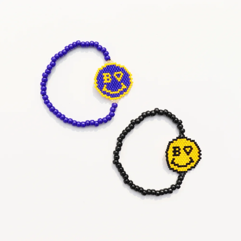 Delika smile charm banding Bracelet Delica 串珠 笑臉 吊飾 鬆緊帶 手鏈