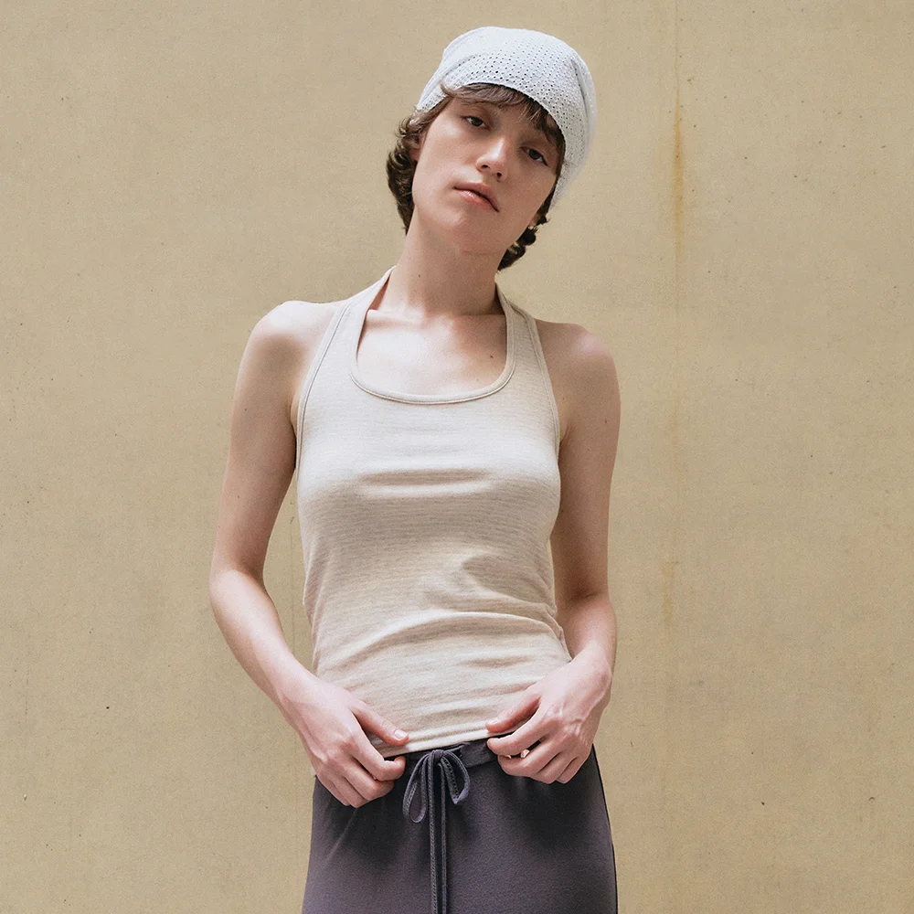 Fine stripe halter sleeveless top_Light beige