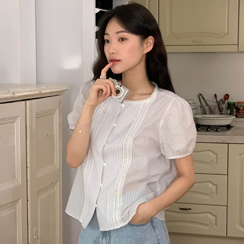Ellie Lace Pintuck Stripe Blouse - Light Blue