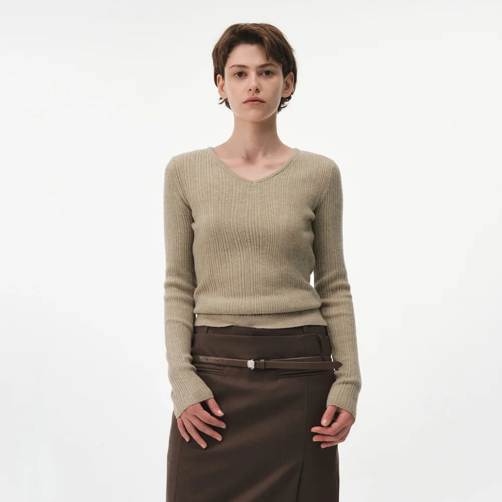 DAVIA V-NECK KNIT (BEIGE)