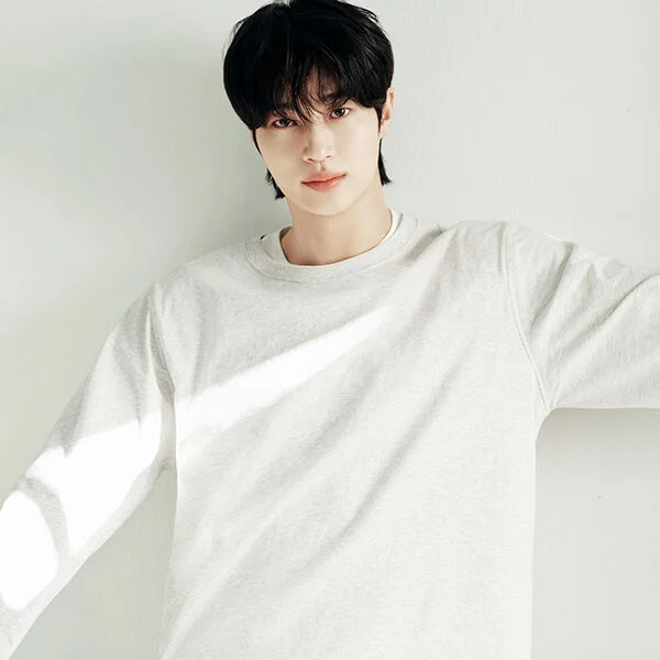 基本款 長袖 T恤 026501