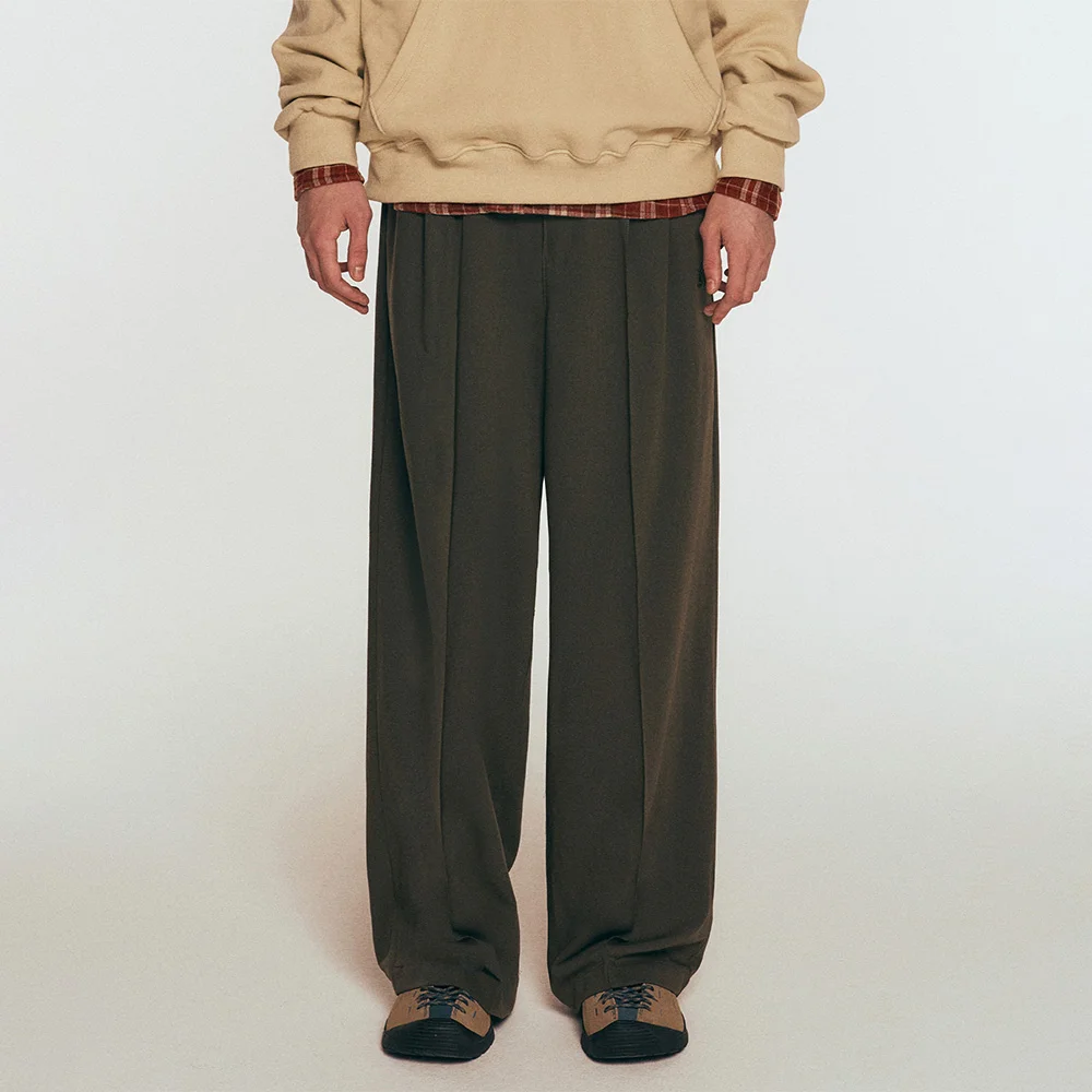 PINTUCK SLACKS - KHAKI