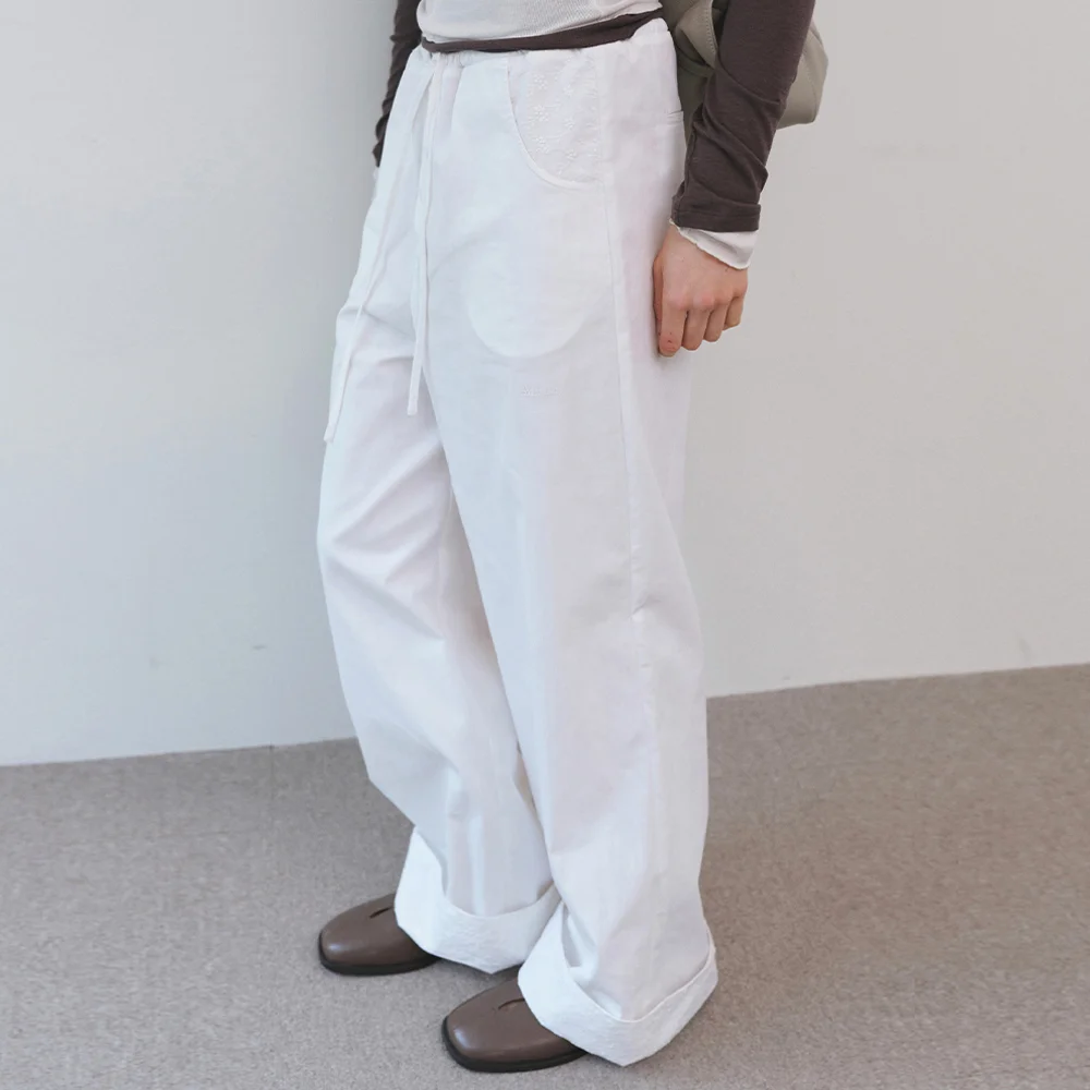 SERENE ROLL UP PANTS (WHITE)
