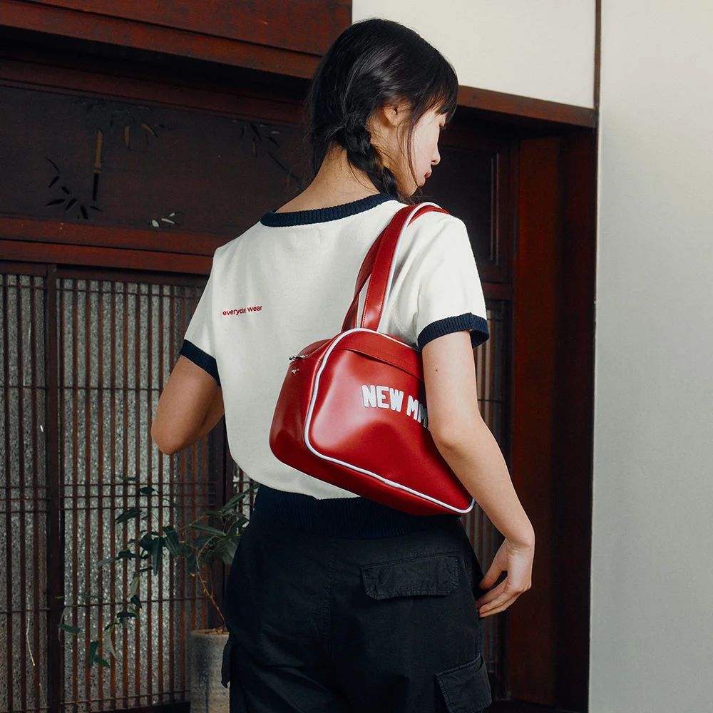 PIPING SHOULDER BAG (BURGUNDY)