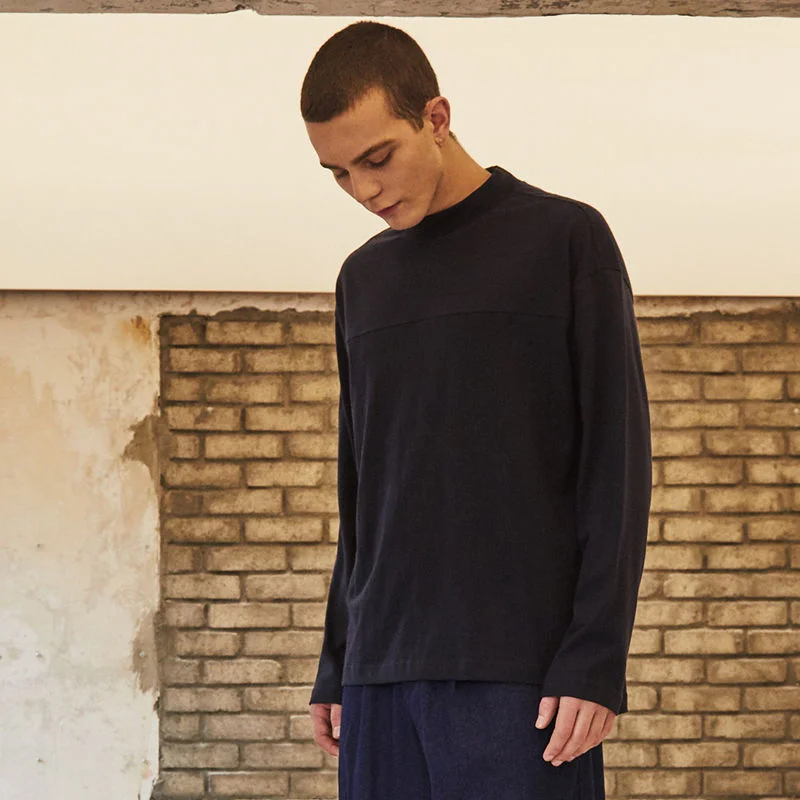 MOCK NECK LONG SLEEVE NAVY
