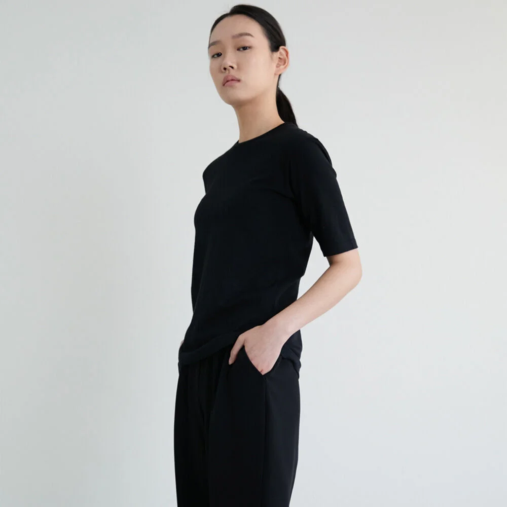 20S SLIM HALF T-SHIRTS (BLACK)