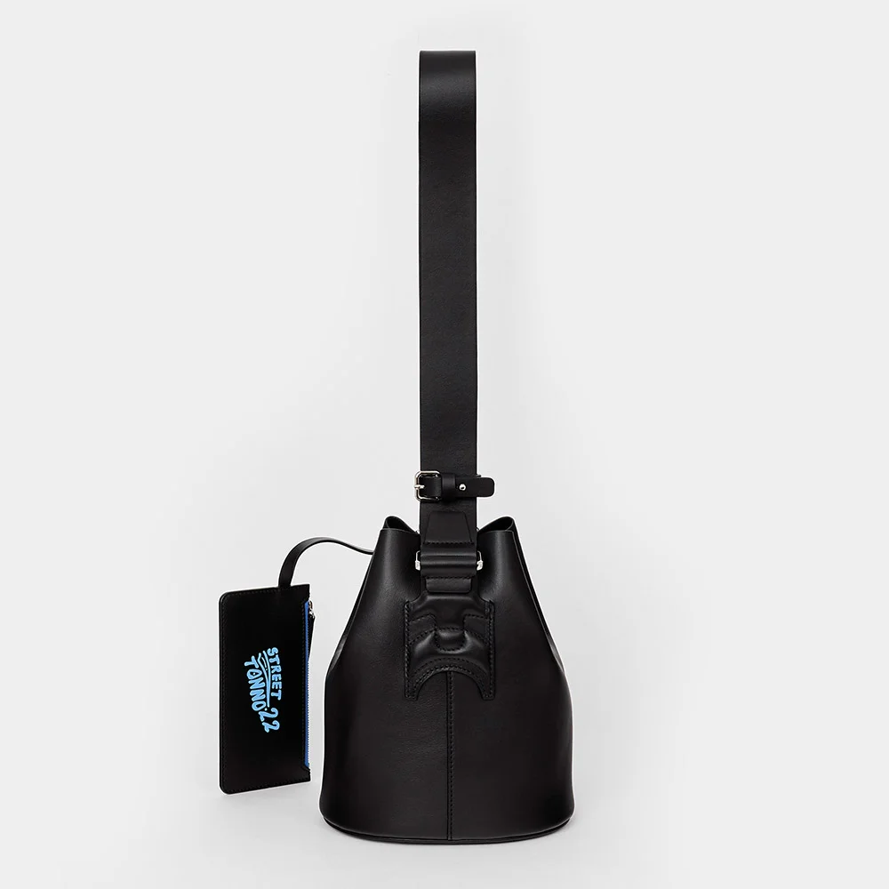 Aria bucket_black