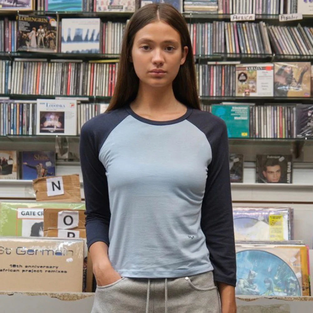 Moti Raglan Top - Light Blue(Navy)