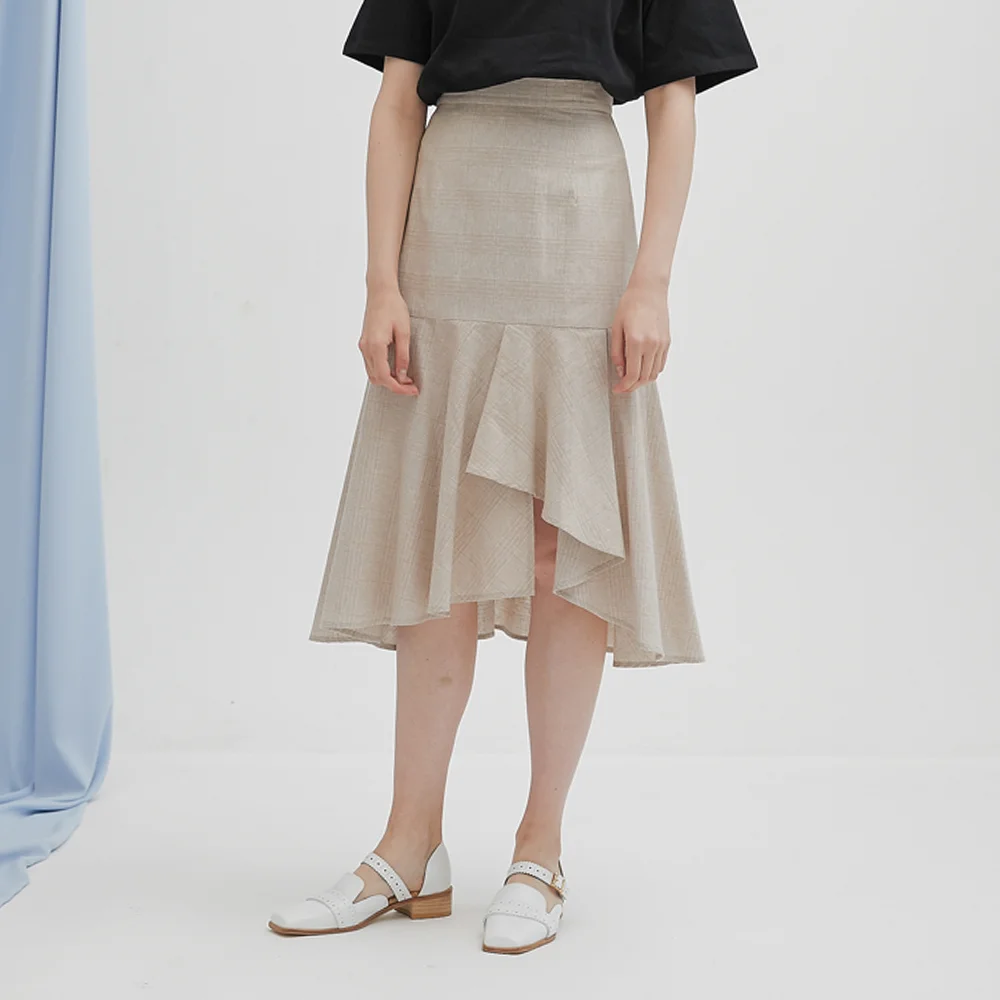 UNBALANCE FLARE CHECK SKIRT - BEIGE