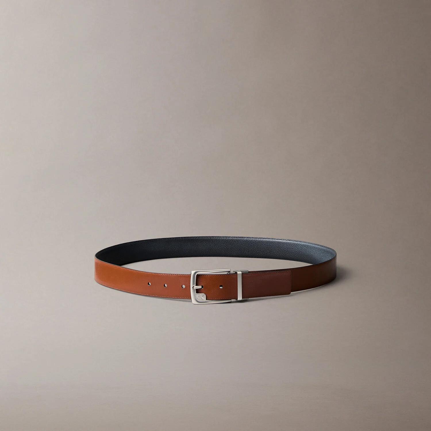 男裝 季節限定 Monogram 框架 標誌 扣環 35mm 腰帶 4D7057G MUQ