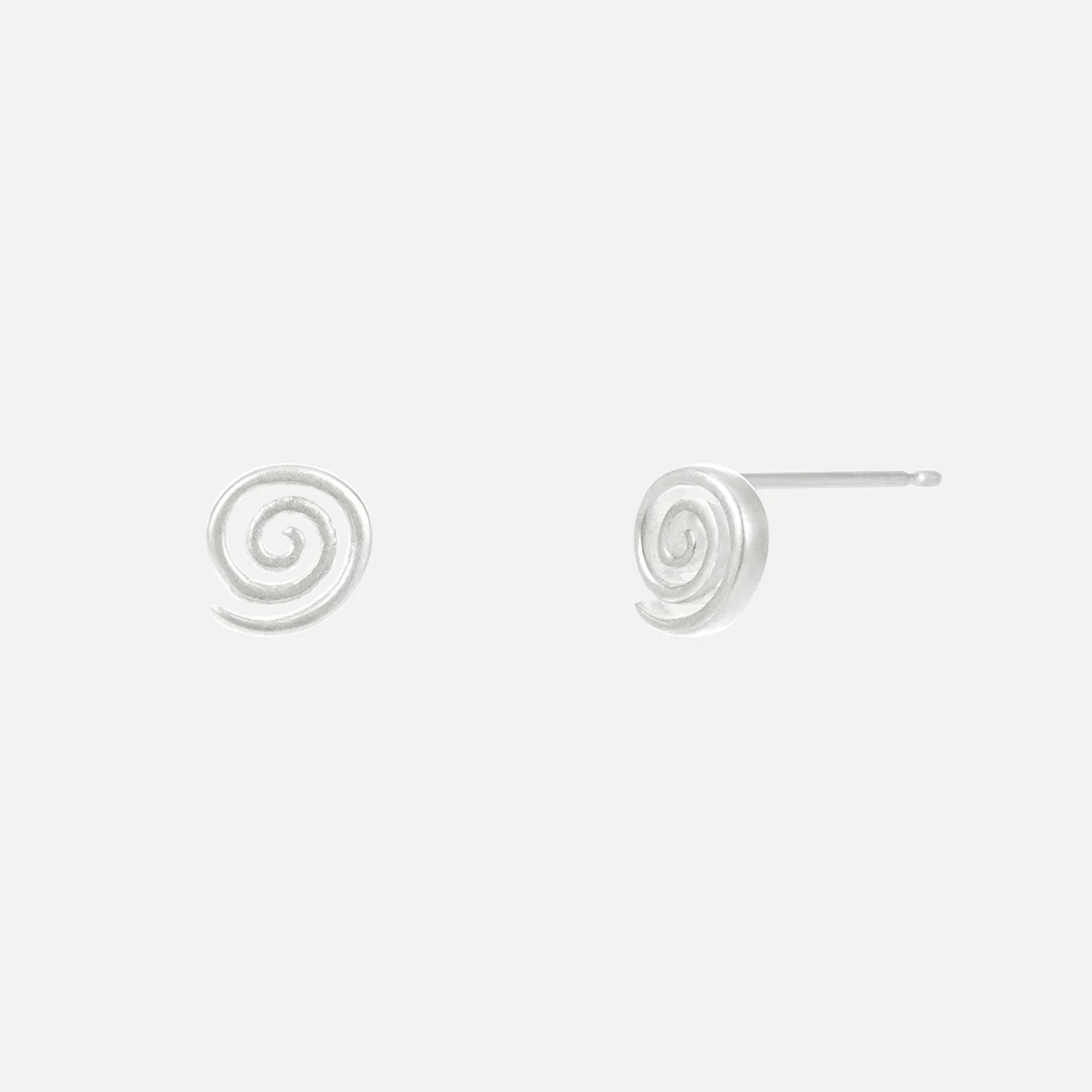 snail earrings-silver