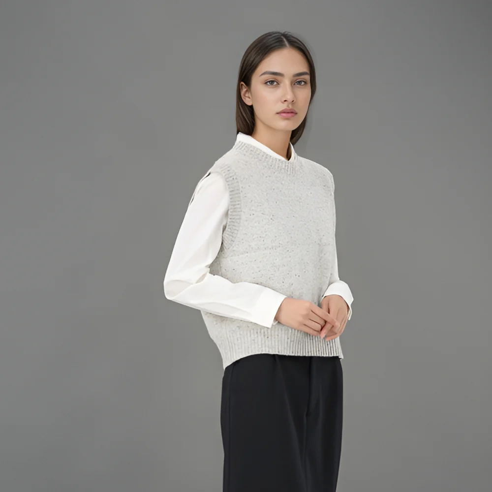 Round Neck Knit Vest _White