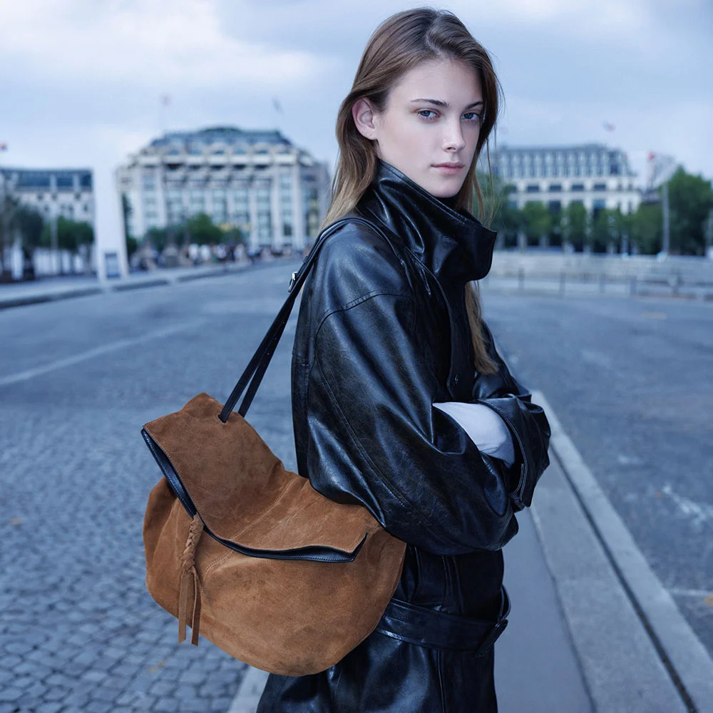 Arche Shoulder Large (suede ver.) FA6AB377-N8