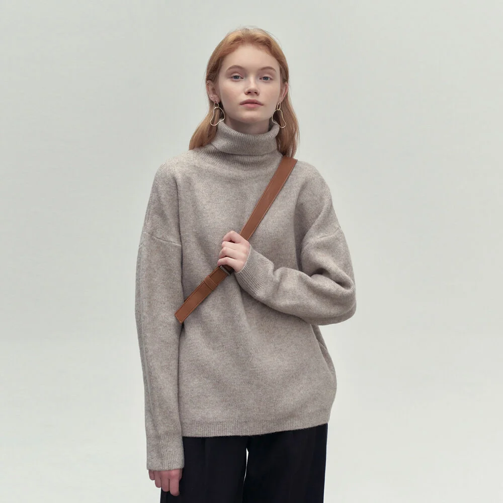 SOFT TURTLENECK KNIT_BEIGE