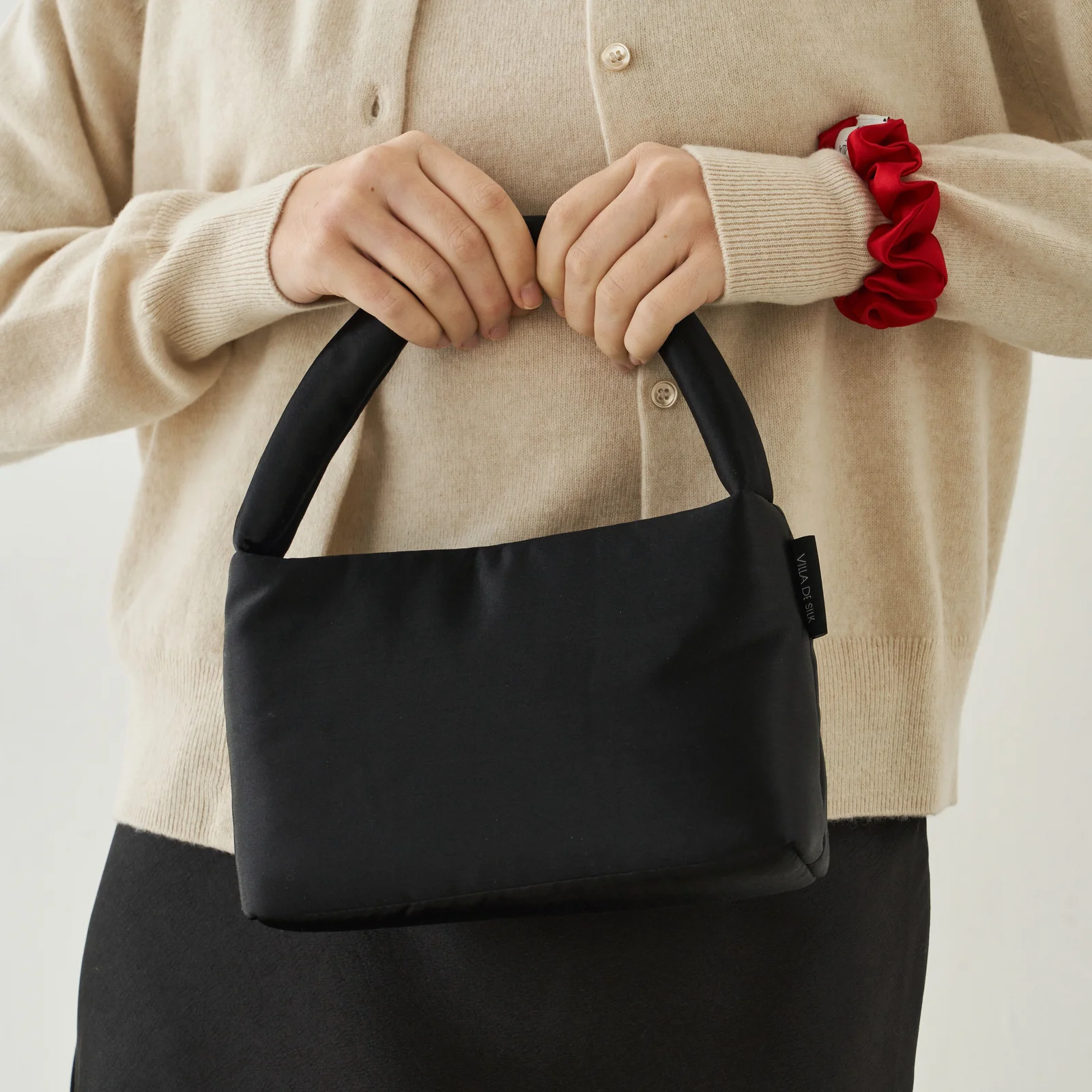 padding silk jane tote bag - BLACK 真絲 Jane 黑色 鋪棉袋