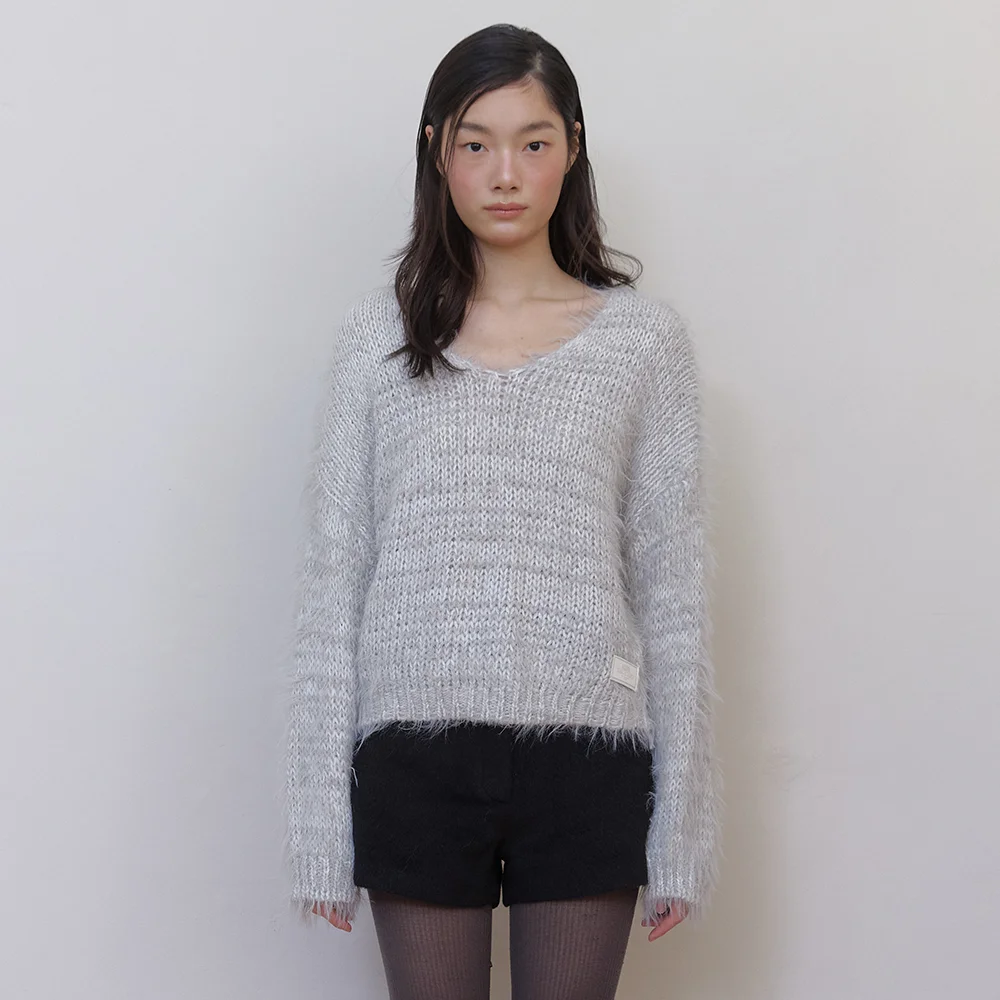 FUZZY V KNIT (MELANGE GREY)