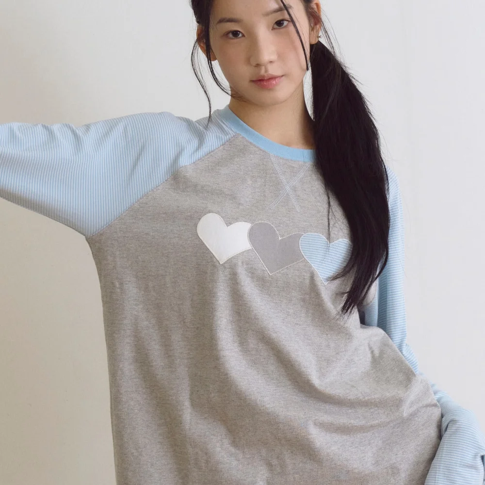 Heart Pointed Stripe Long Sleeve Gray