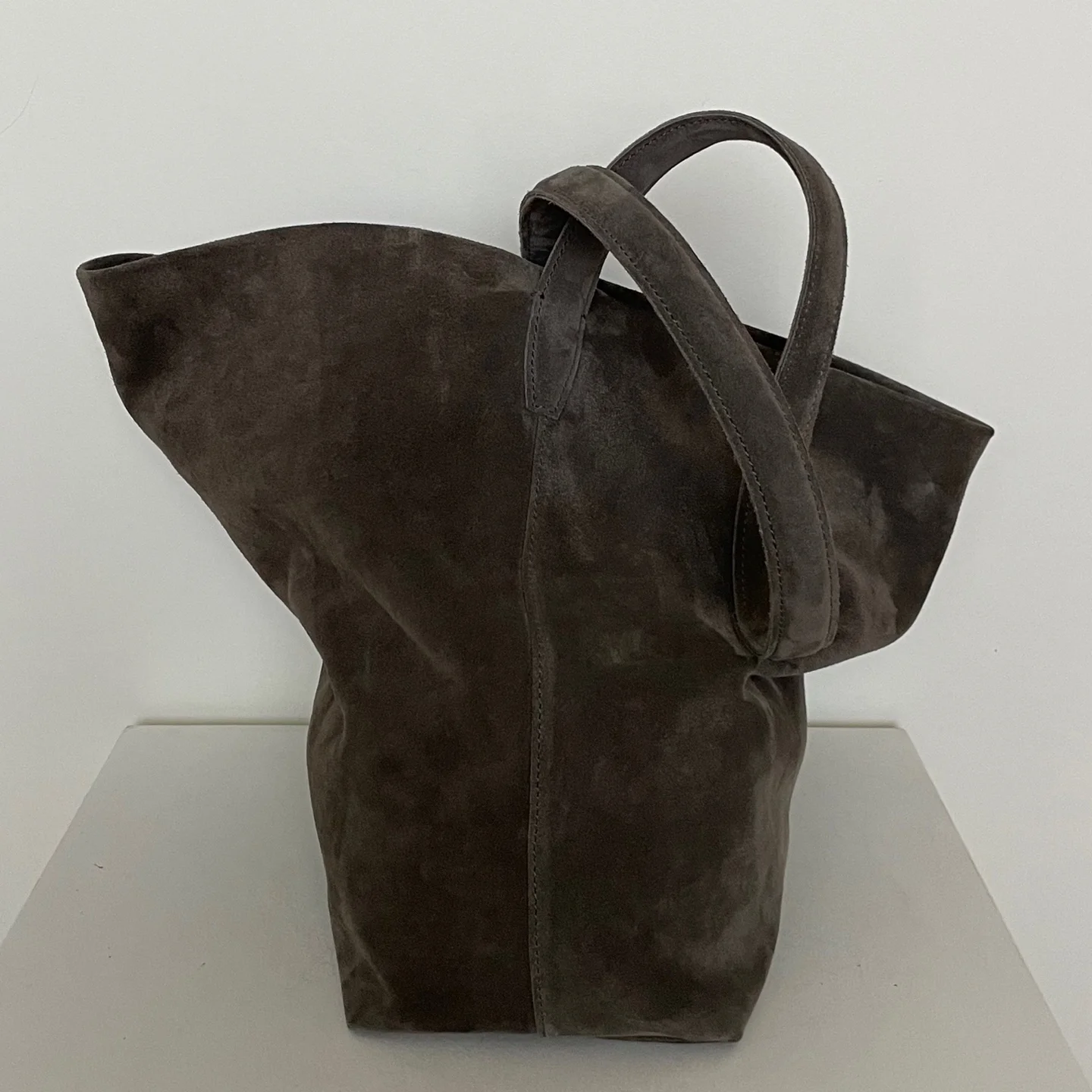 Leo N/S shoulder bag_velvet taupe