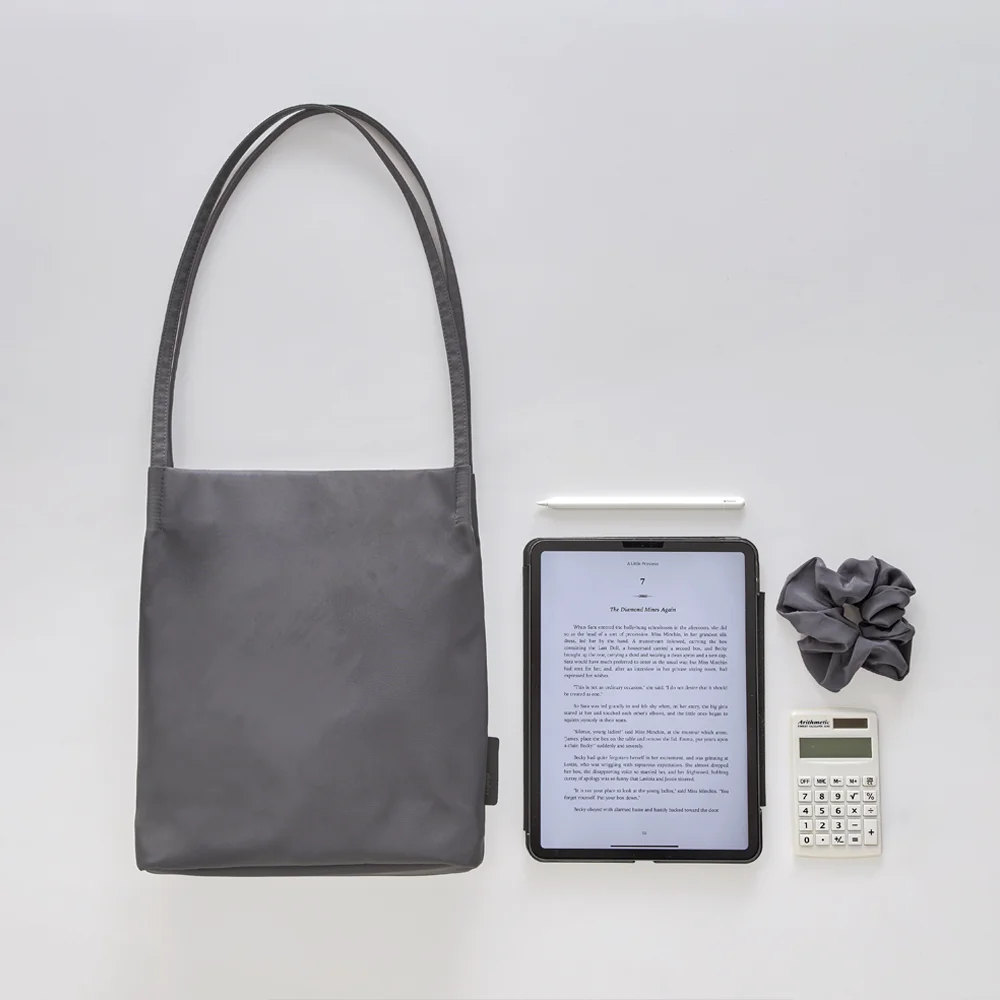 SLIM NEAT BAG _CLASSY (Charcoal) 修身 針織袋 _ 高貴